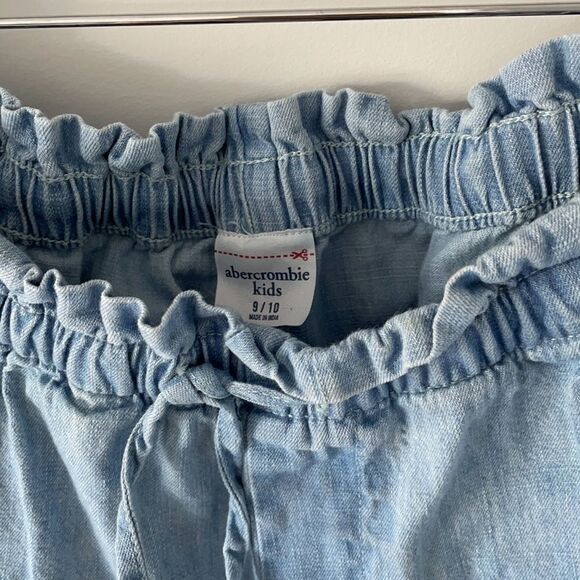 Abercrombie and Fitch Size 9/10 Baggy Jean Joggers - Picture 2 of 3